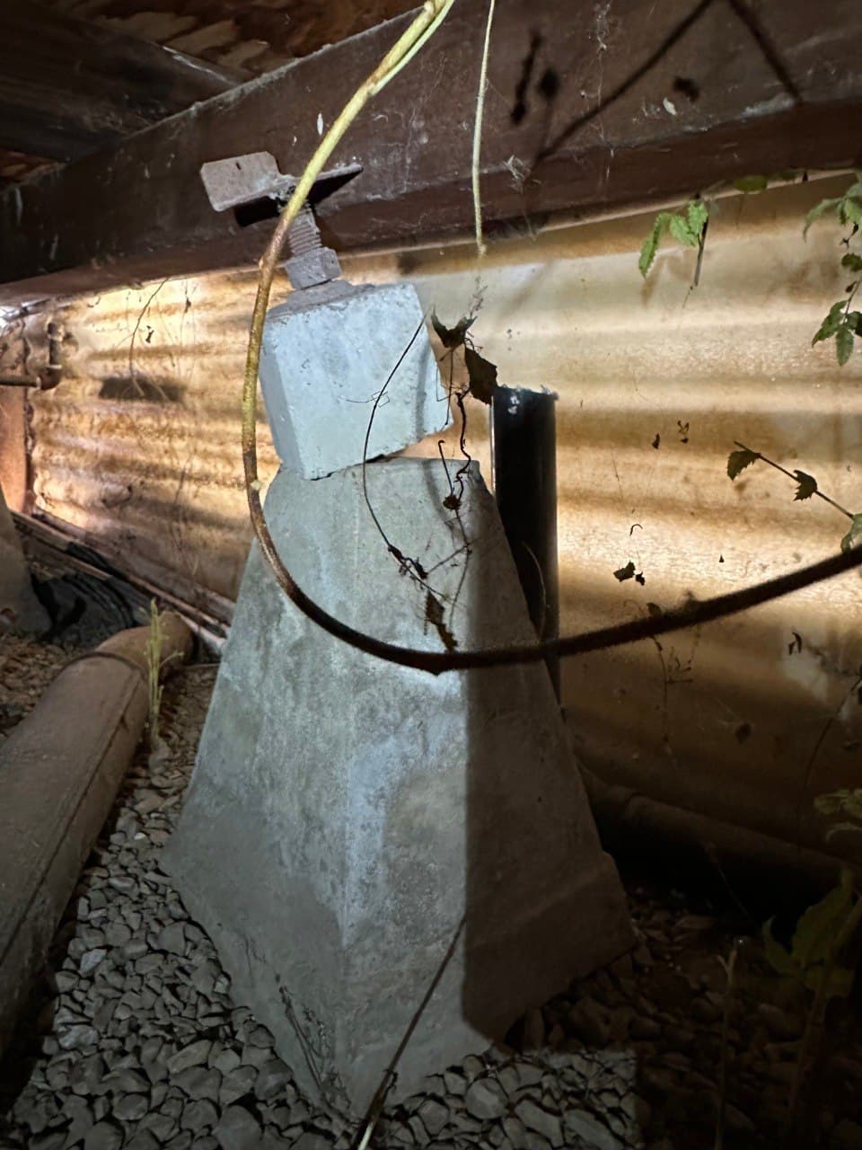 Mobile Home Pier Replacement — Deteriorated Supports — photo 1