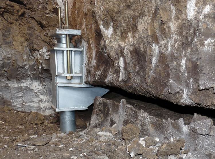 Push Pier Foundation Lift — Rocky Soil Condition — photo 1